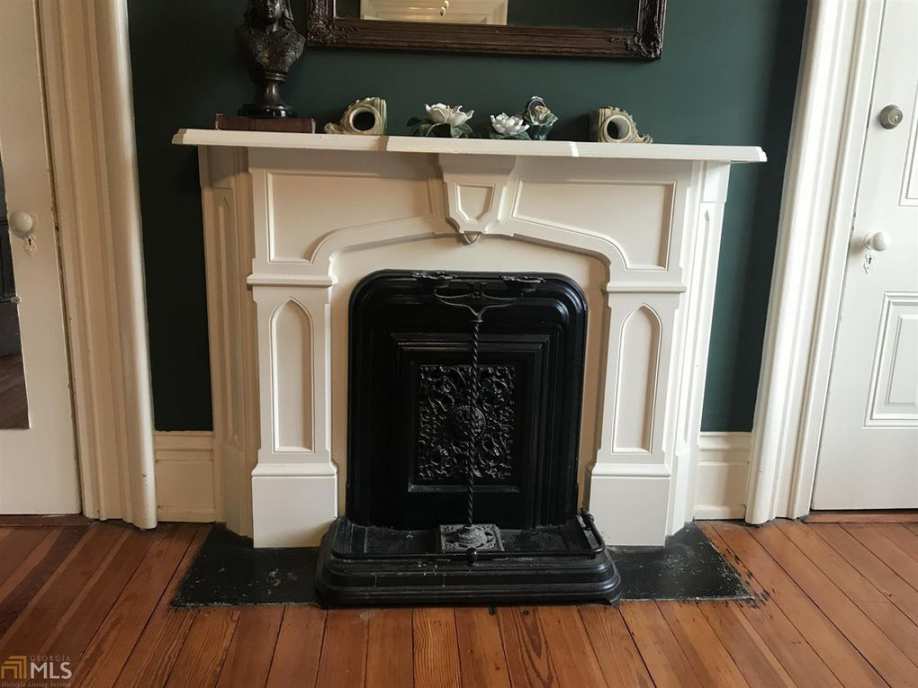 1668704085_268_Inside-Victor-Creel039s-1882-Second-Empire-Manor-from-Stranger-Things