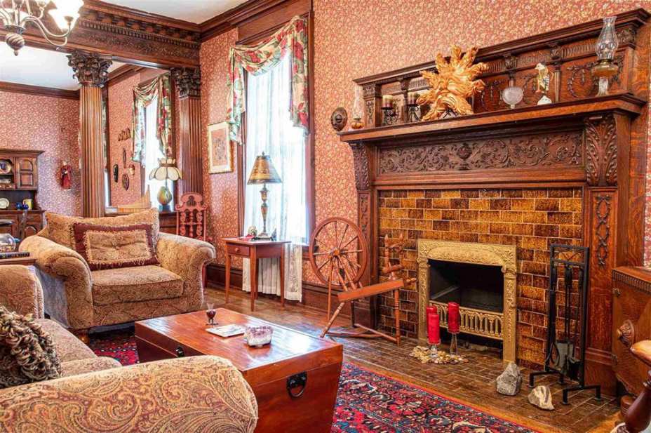 23-825ewashingtonst