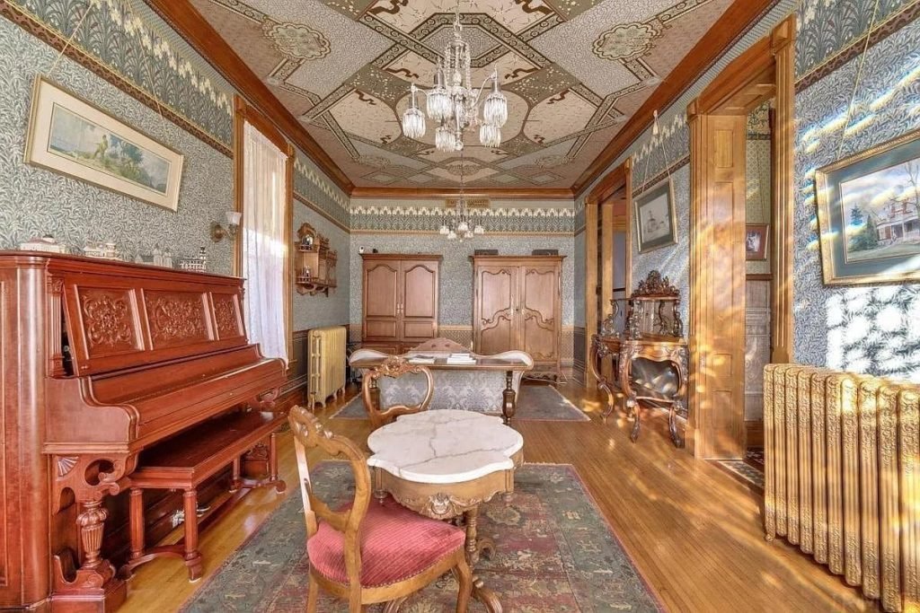 1875 Second Empire For Sale In Kokomo Indiana (5)