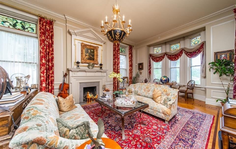 1887 Burke Mansion For Sale In Macon Georgia (8)