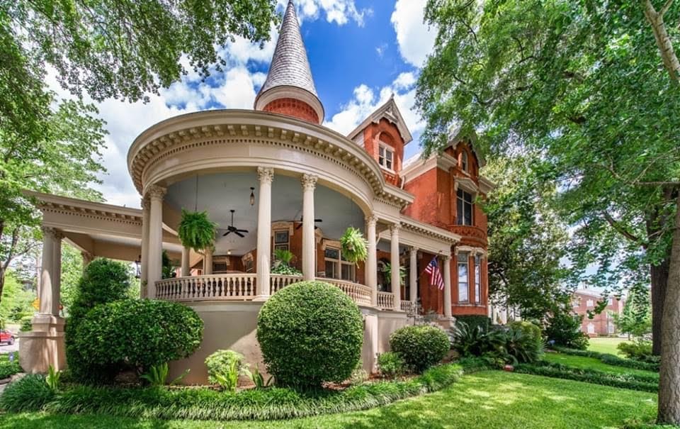 1887 Burke Mansion For Sale In Macon Georgia
