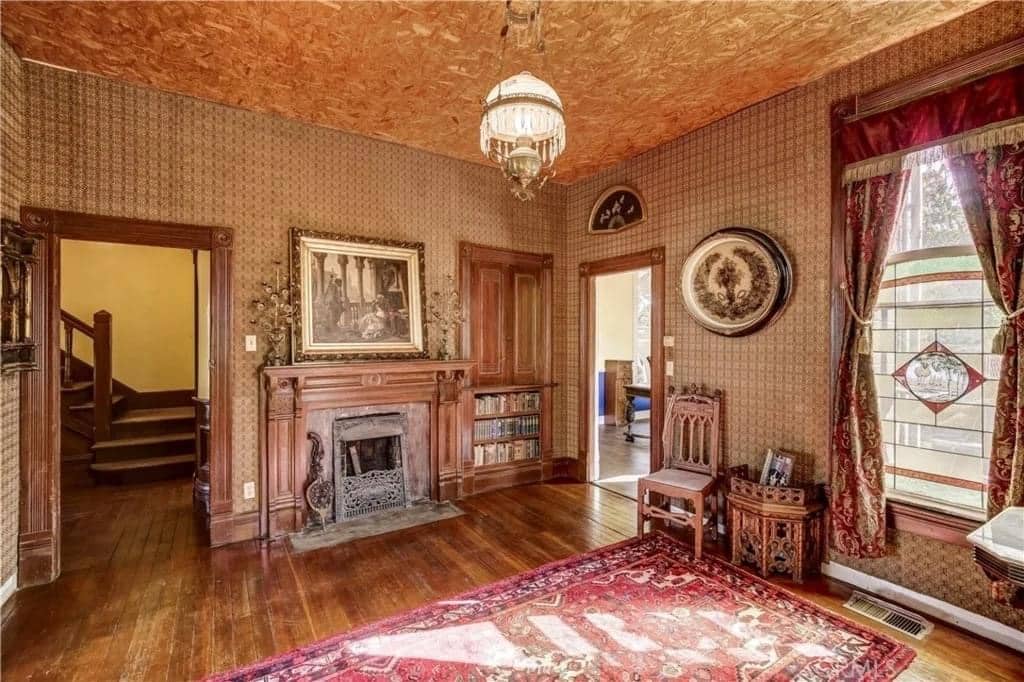 1888 Gothic Revival For Sale In Redlands California (4)
