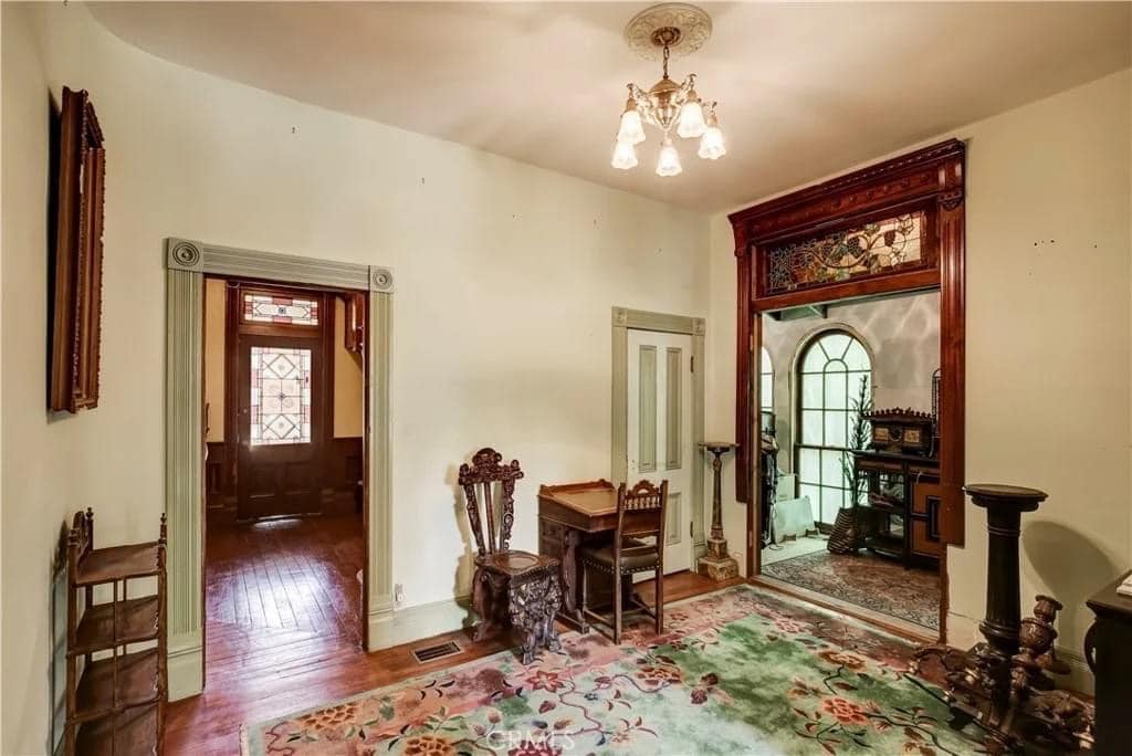 1888 Gothic Revival For Sale In Redlands California (8)