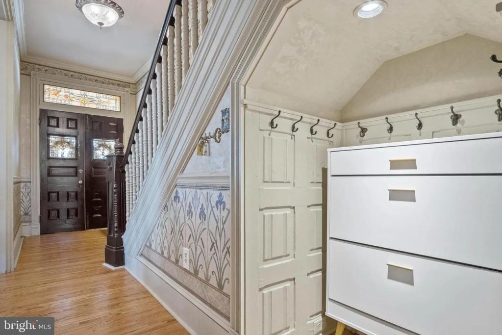 1892 Victorian For Sale In Harrisburg Pennsylvania (5)