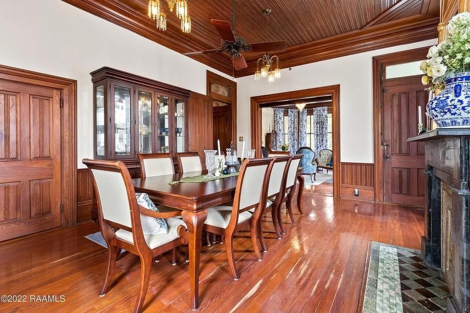 1892 Victorian For Sale In New Iberia Louisiana (8)