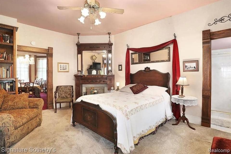 3C3BCFAB-9405-4BD5-AE12-F22990983296