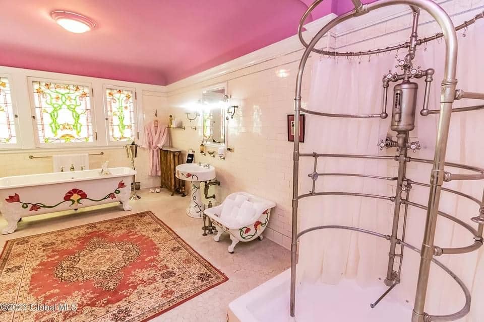 1887 Victorian For Sale In Saratoga New York (6)