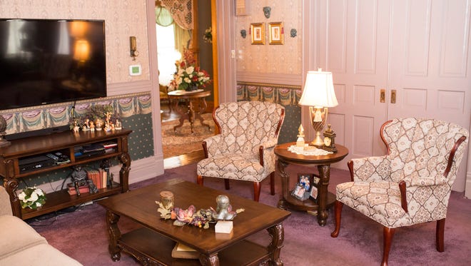 636215637520730300-gladdenhouse-salem-ind33