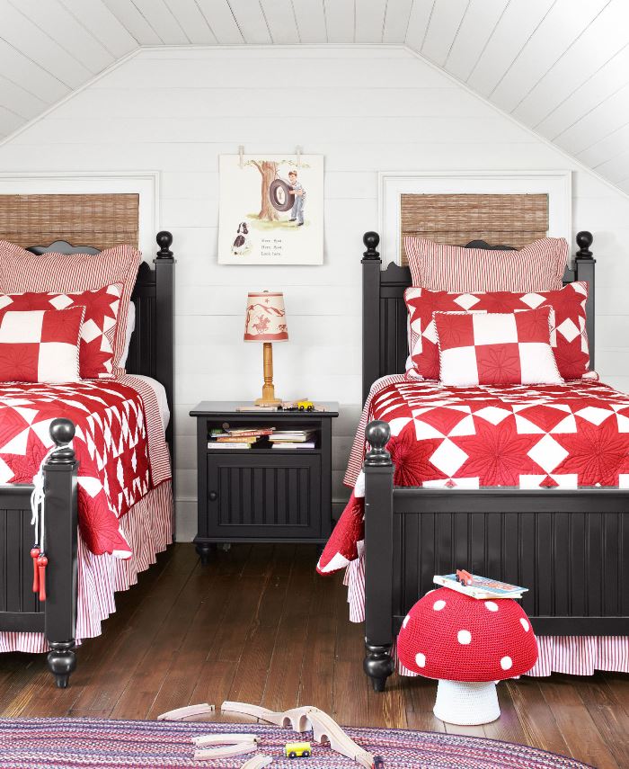 Bedroom-of-Historic-Mississippi-Farmhouse-After-Restoration