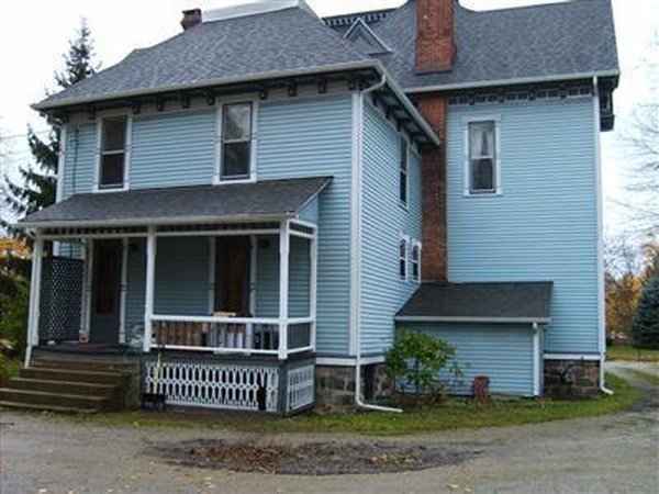 200-W-Pearl-St-13