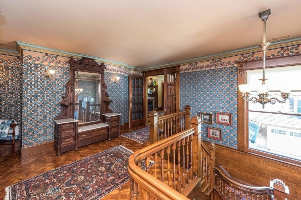 Photo of property at 208 South St_ Chelsea_ (17)