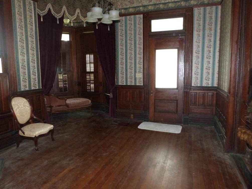 08-239-Heard-St-Elberton-GA