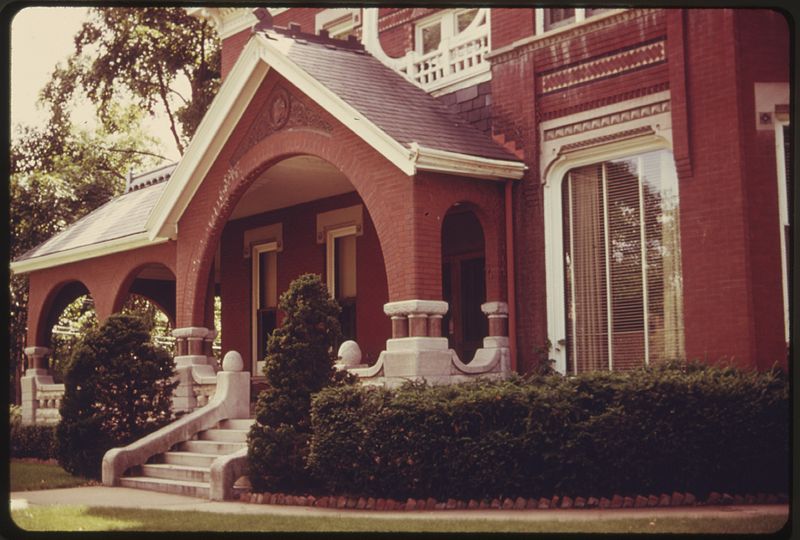 VICTORIAN_ARCHITECTURE