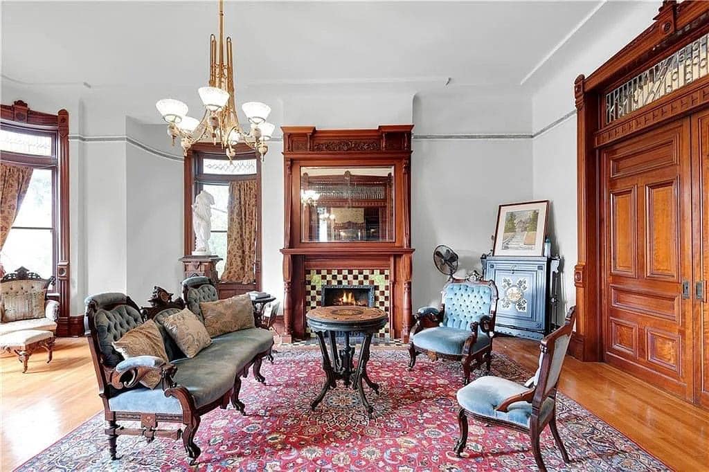 1888 Mansion For Sale In Saint Joseph Missouri (7)