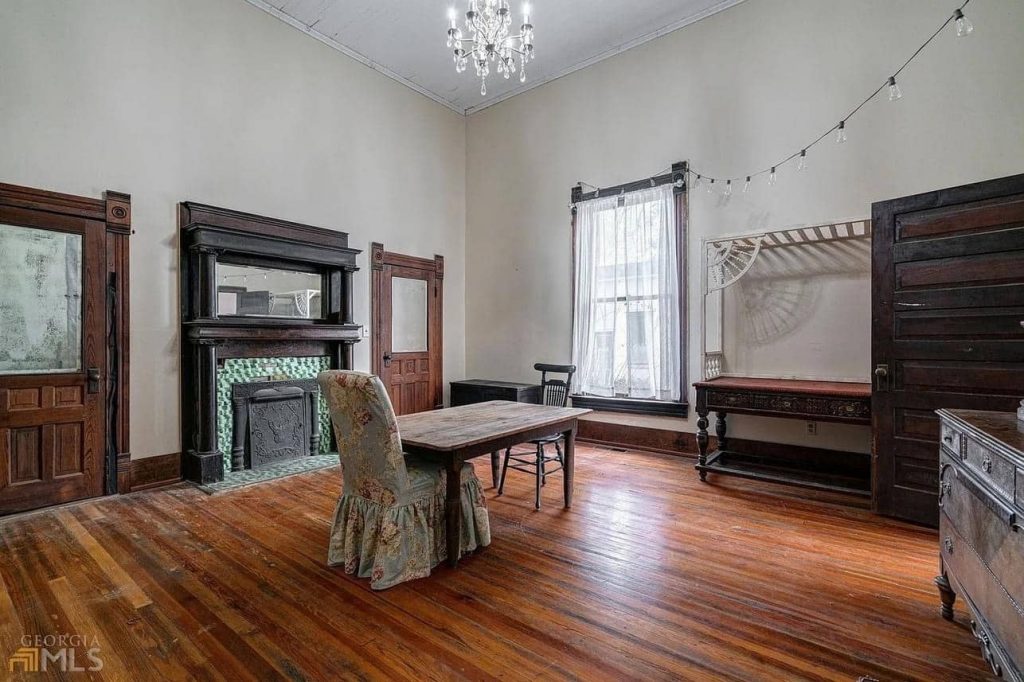 1908 Historic House For Sale In Bishop Georgia (10)