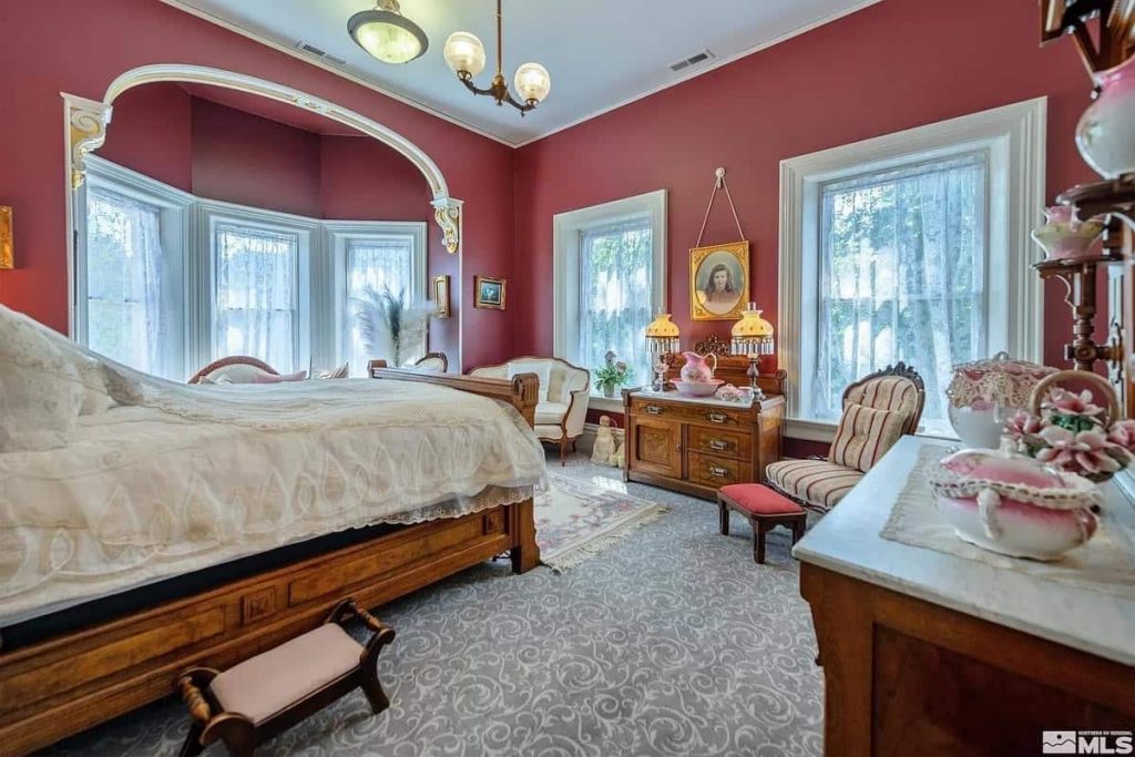 1876 Rinckel Mansion For Sale In Carson City_yythkg (9)