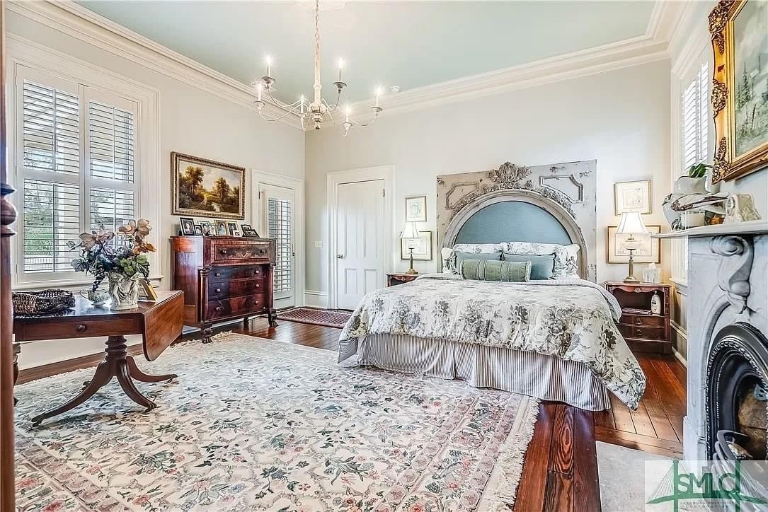 1728665249_603_1868-Historic-House-For-Sale-In-Savannah-Georgia-8212-Captivating.jpeg