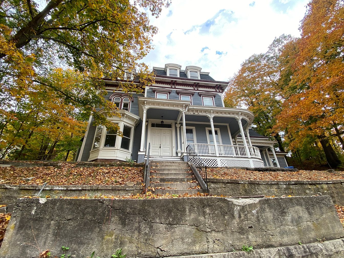 7f1c0e8352966cdbdea3712349369048-uncropped_scaled_within_1344_1008