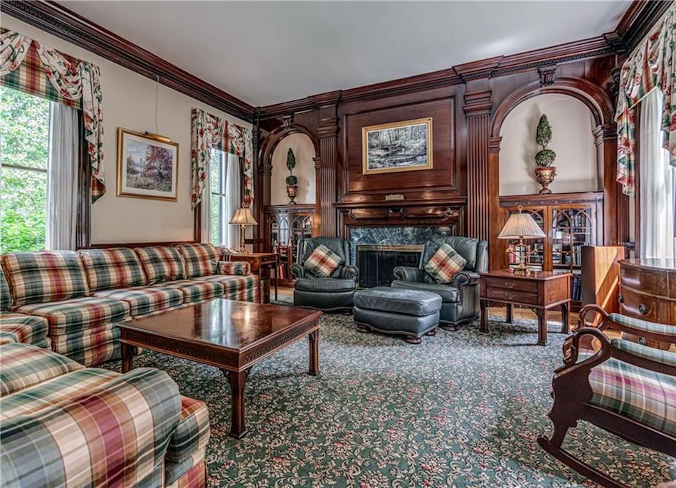 1747676695_446_1905-Kelly-House-by-McClure-amp-Spahr-Reduced-to-45M.jpg