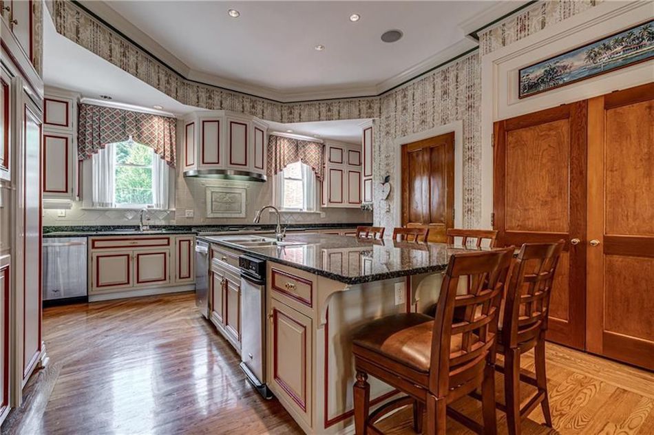 1747676695_492_1905-Kelly-House-by-McClure-amp-Spahr-Reduced-to-45M.jpg