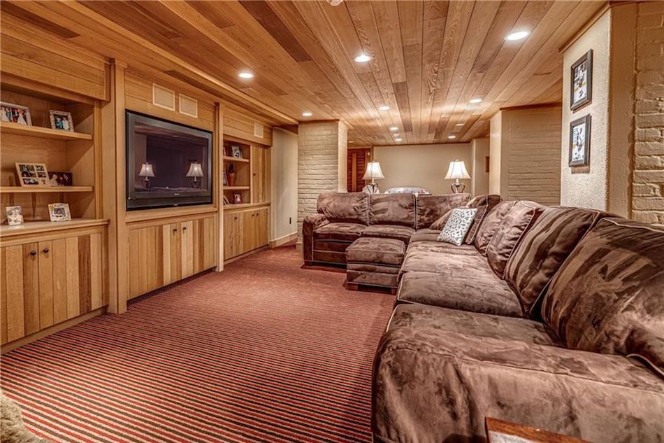 1747676696_467_1905-Kelly-House-by-McClure-amp-Spahr-Reduced-to-45M.jpg