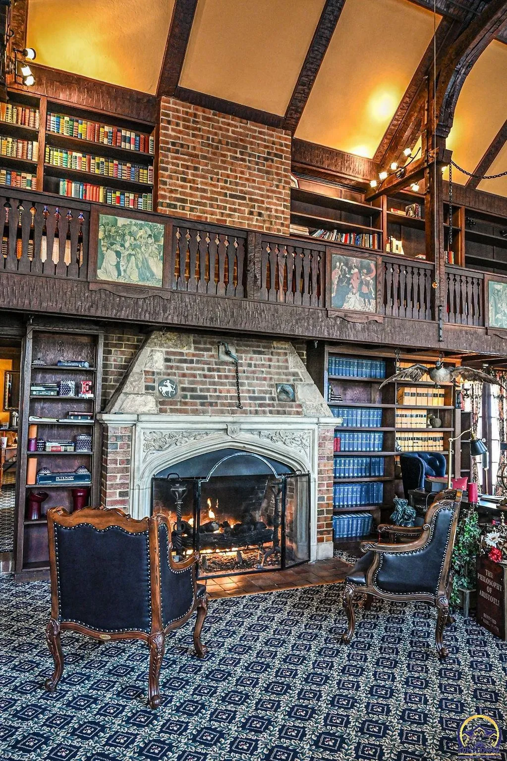 1752837518_651_Historic-1923-Woodward-Inns-Includes-Spectacular-Two-Story-Library-in-Topeka.webp.webp