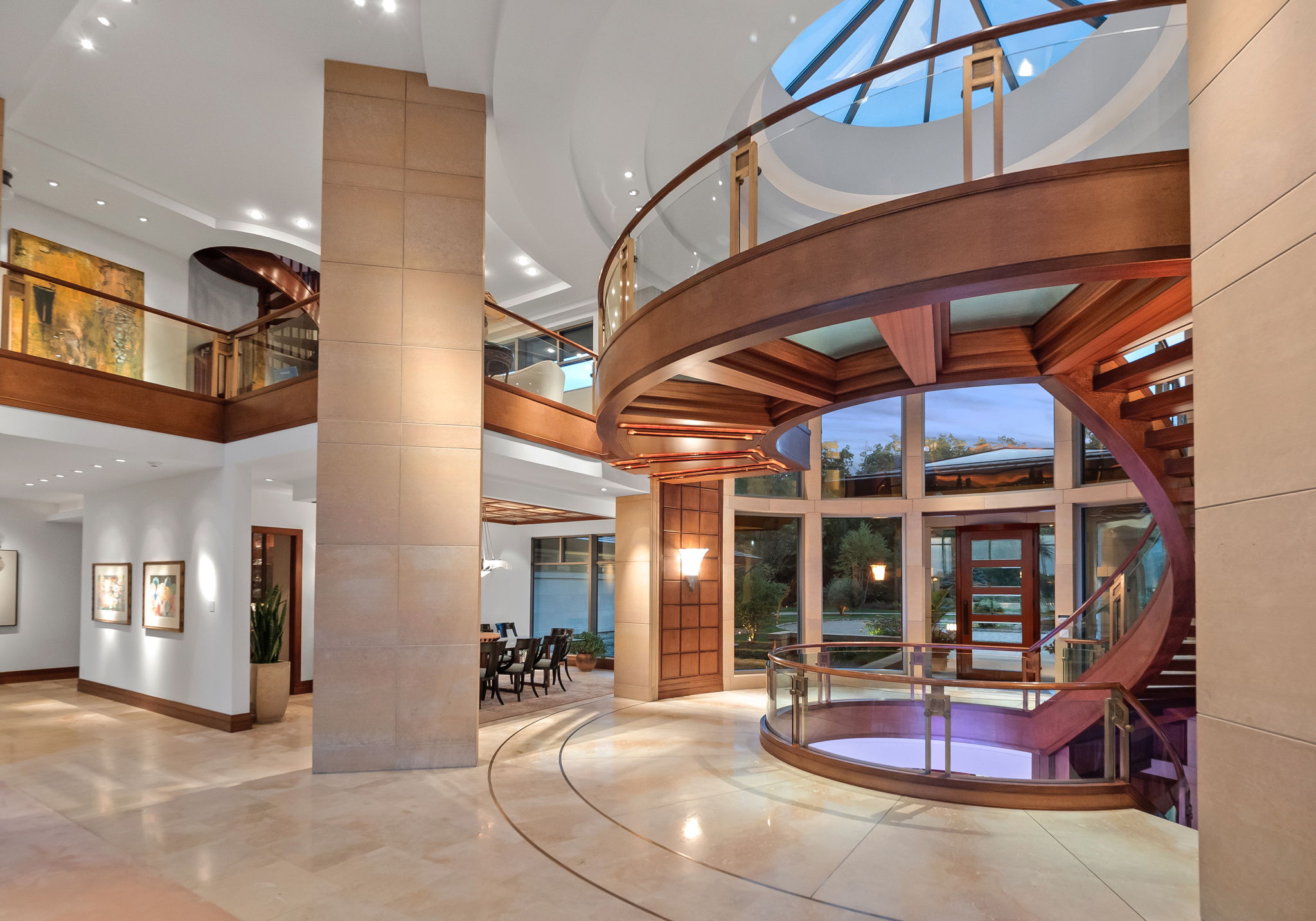 1753277071_203_999-Million-Cass-Lake-Contemporary-Retreat-Designed-by-Architect-Lou.jpg
