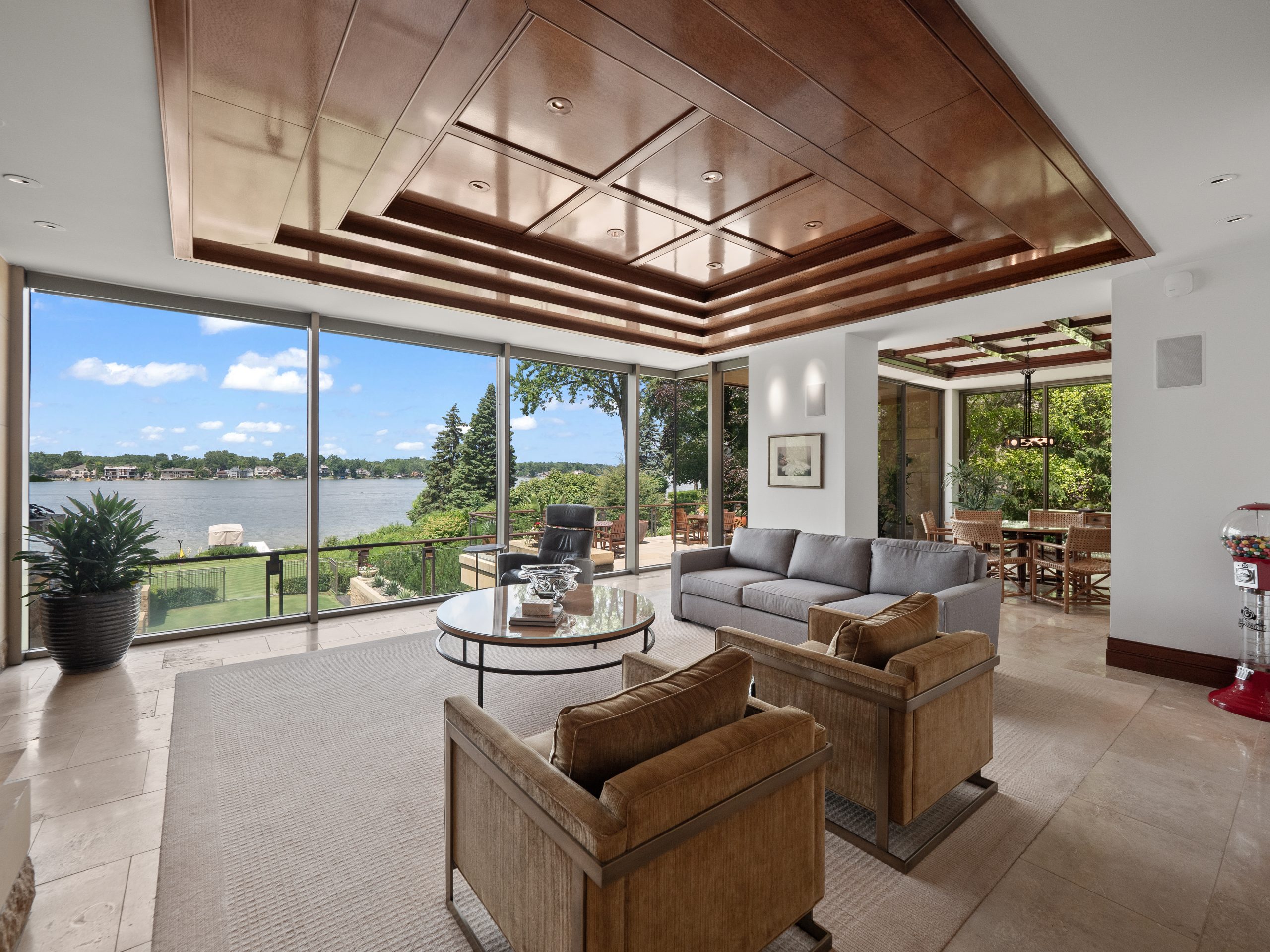 1753277099_540_999-Million-Cass-Lake-Contemporary-Retreat-Designed-by-Architect-Lou.jpg