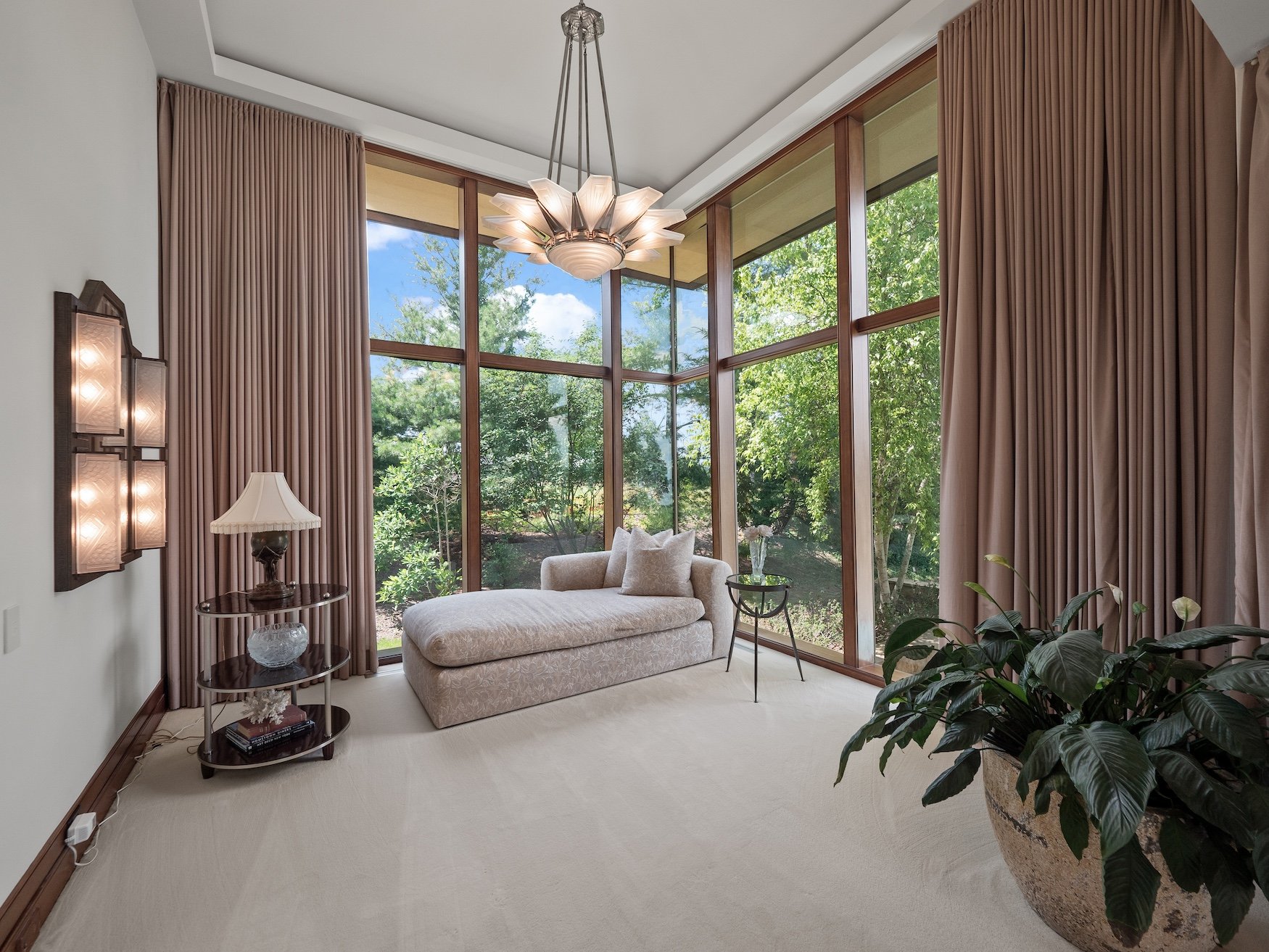 1753277111_854_999-Million-Cass-Lake-Contemporary-Retreat-Designed-by-Architect-Lou.jpg