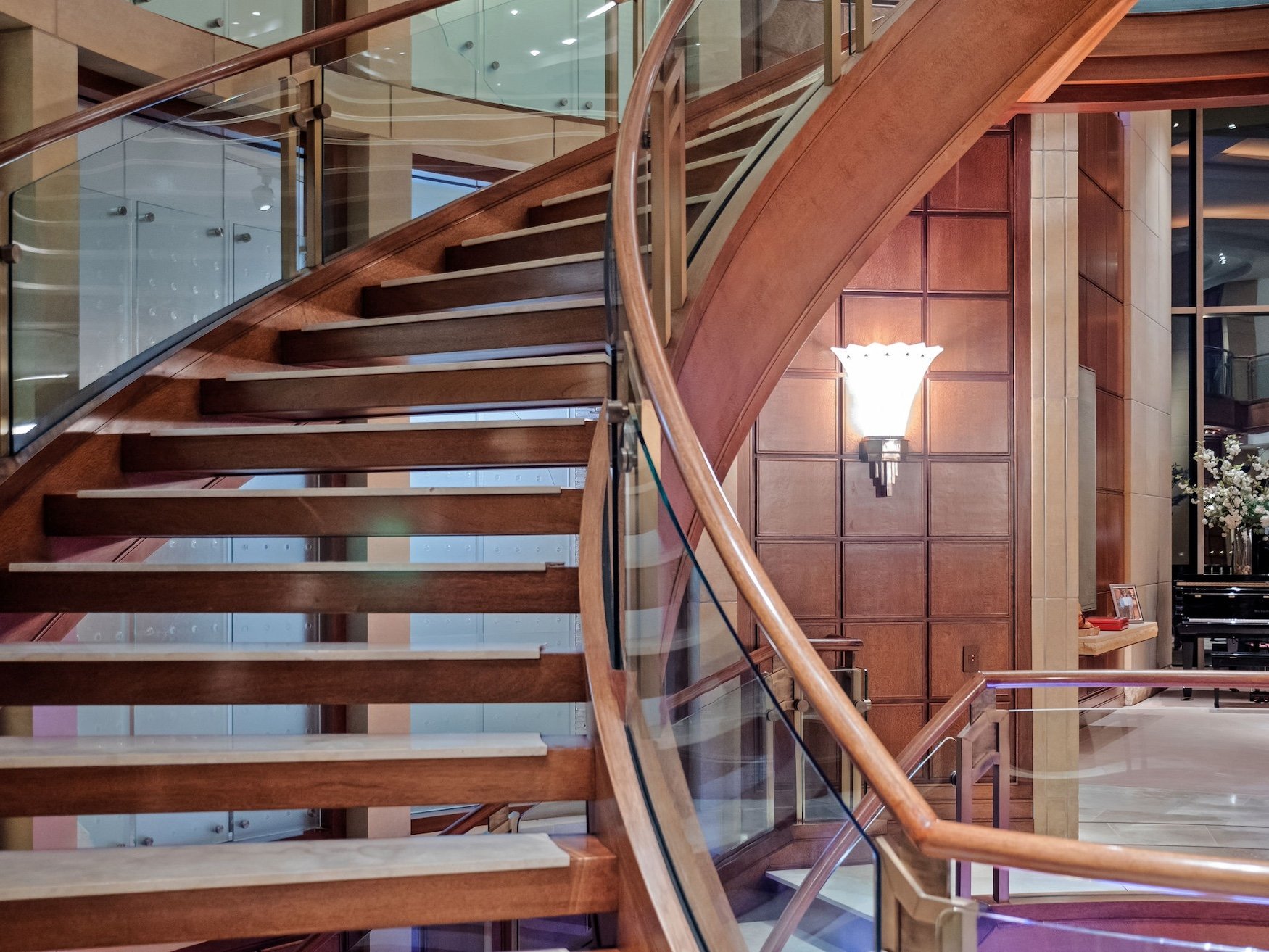 1753277134_769_999-Million-Cass-Lake-Contemporary-Retreat-Designed-by-Architect-Lou.jpg