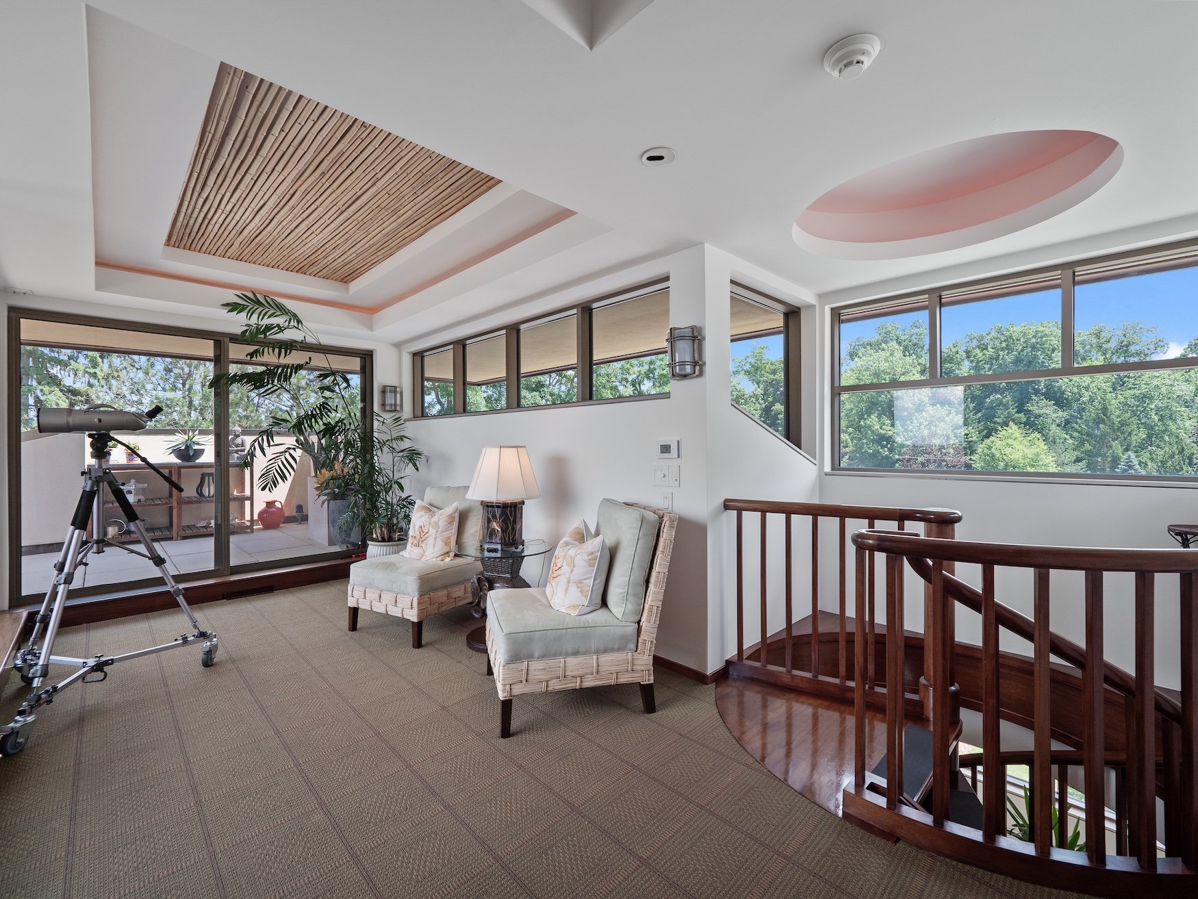 1753277146_784_999-Million-Cass-Lake-Contemporary-Retreat-Designed-by-Architect-Lou.jpg