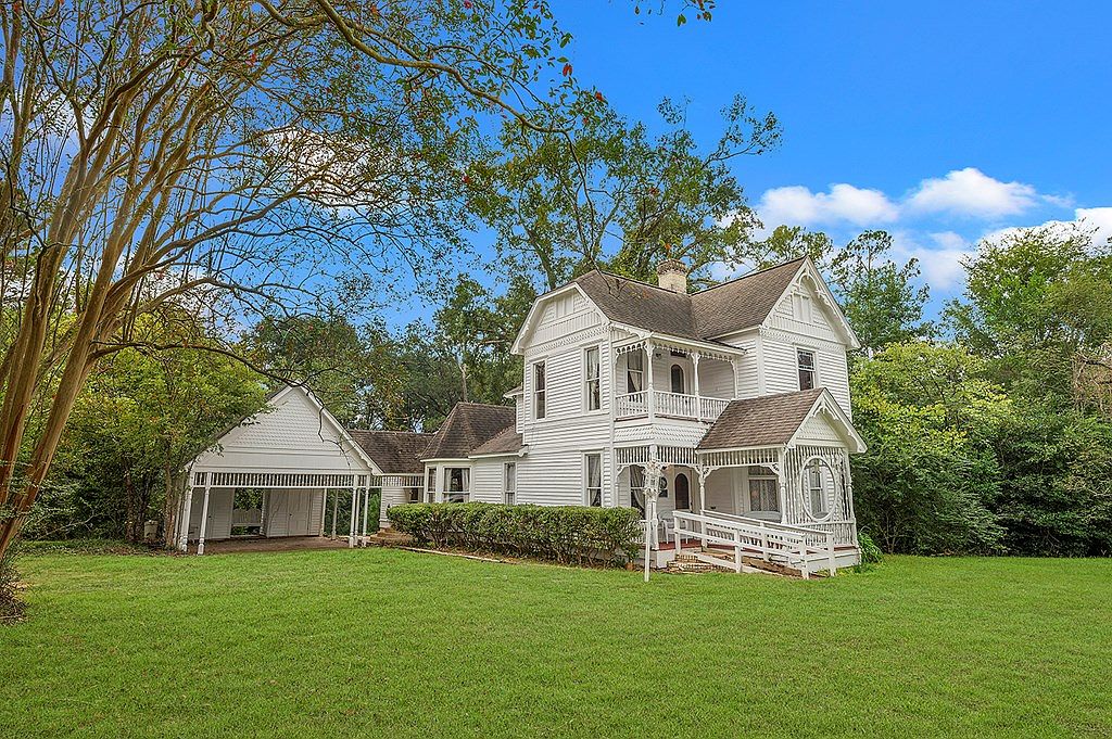 e44ee78f8eb638a6a67de284ea800f8e-uncropped_scaled_within_1344_1008