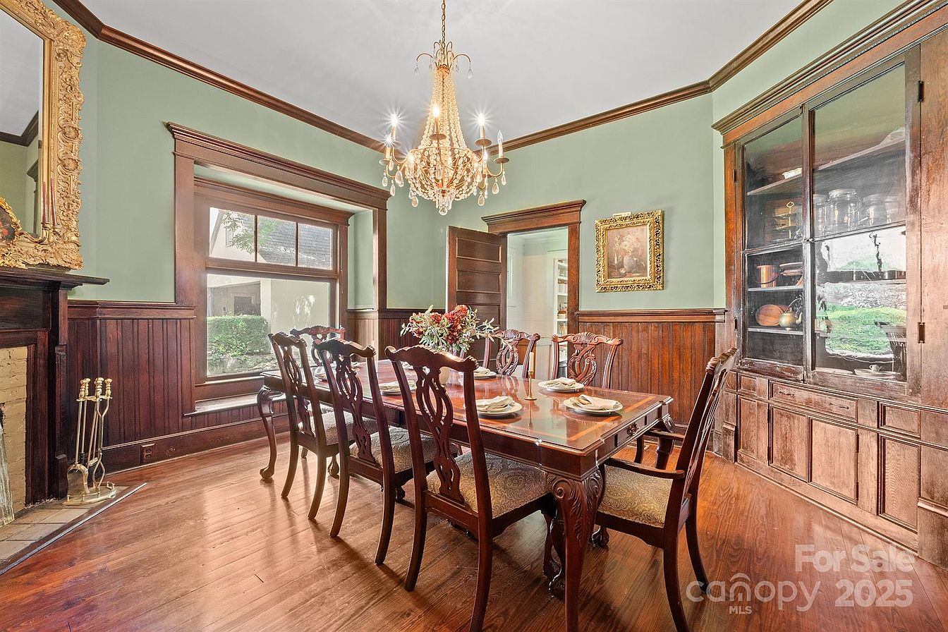 1a53d4e96f283a8fa8aec425bec65788-uncropped_scaled_within_1344_1008