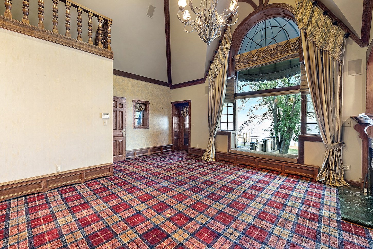 49016-Pointe-Lakeview-Dr43
