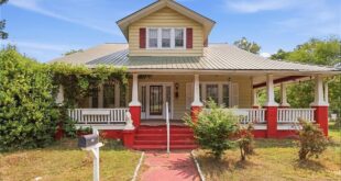103 N Franklin St, Reidsville, NC 27320
