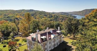 118 Tower Hill Road W, Tuxedo Park, NY 10987