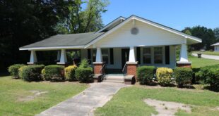 302 S Main St., Lake View, SC 29563