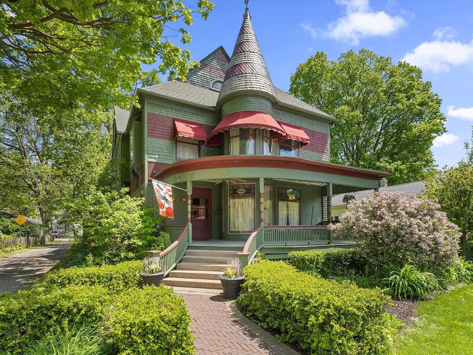 414 S 6th St, Goshen, IN 46526