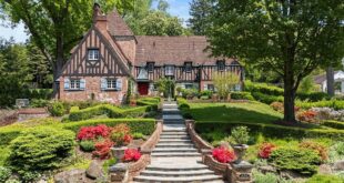 430 Woodland Rd, Sewickley, PA 15143