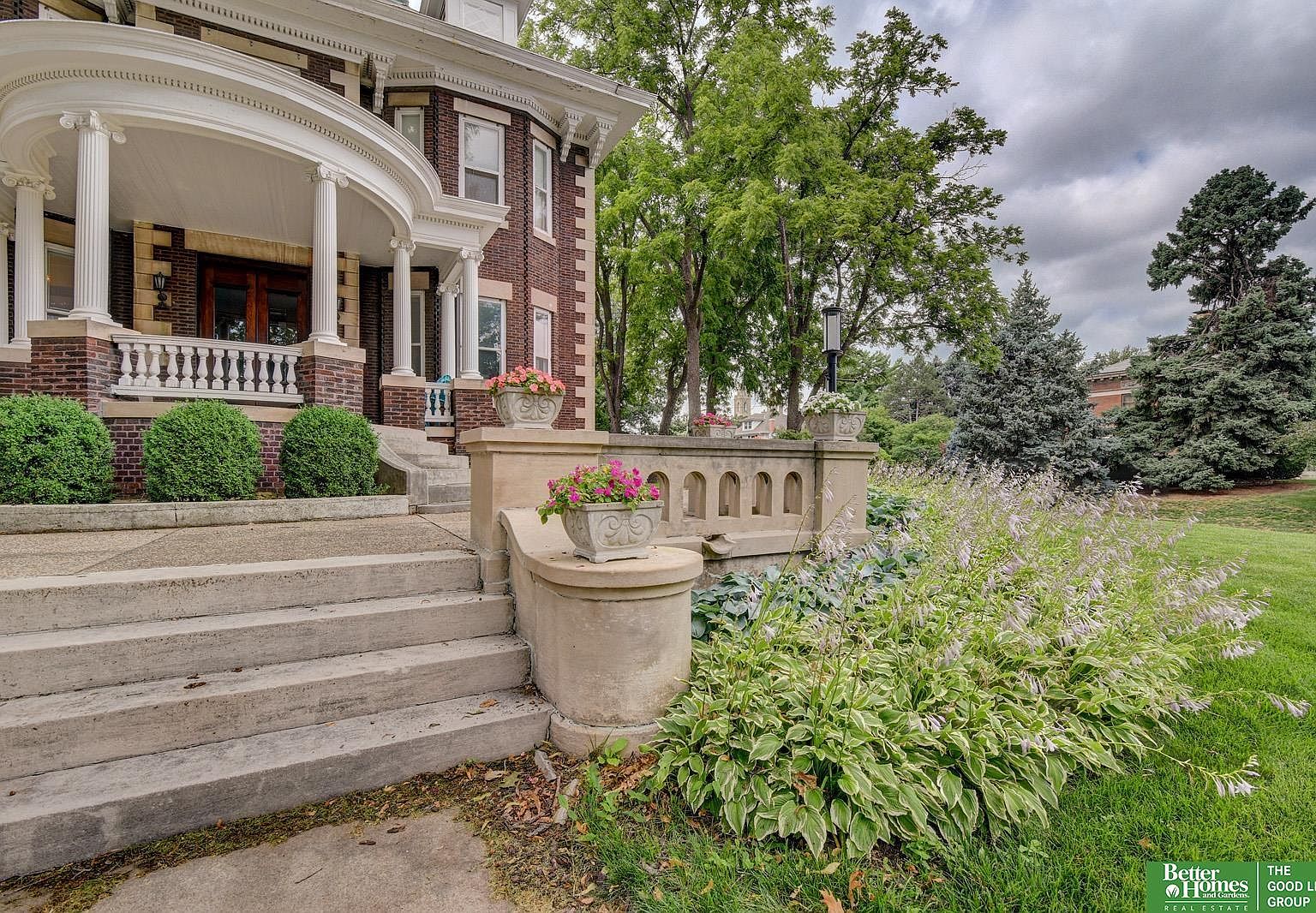 004-520-n-38th-st-omaha-ne-68131