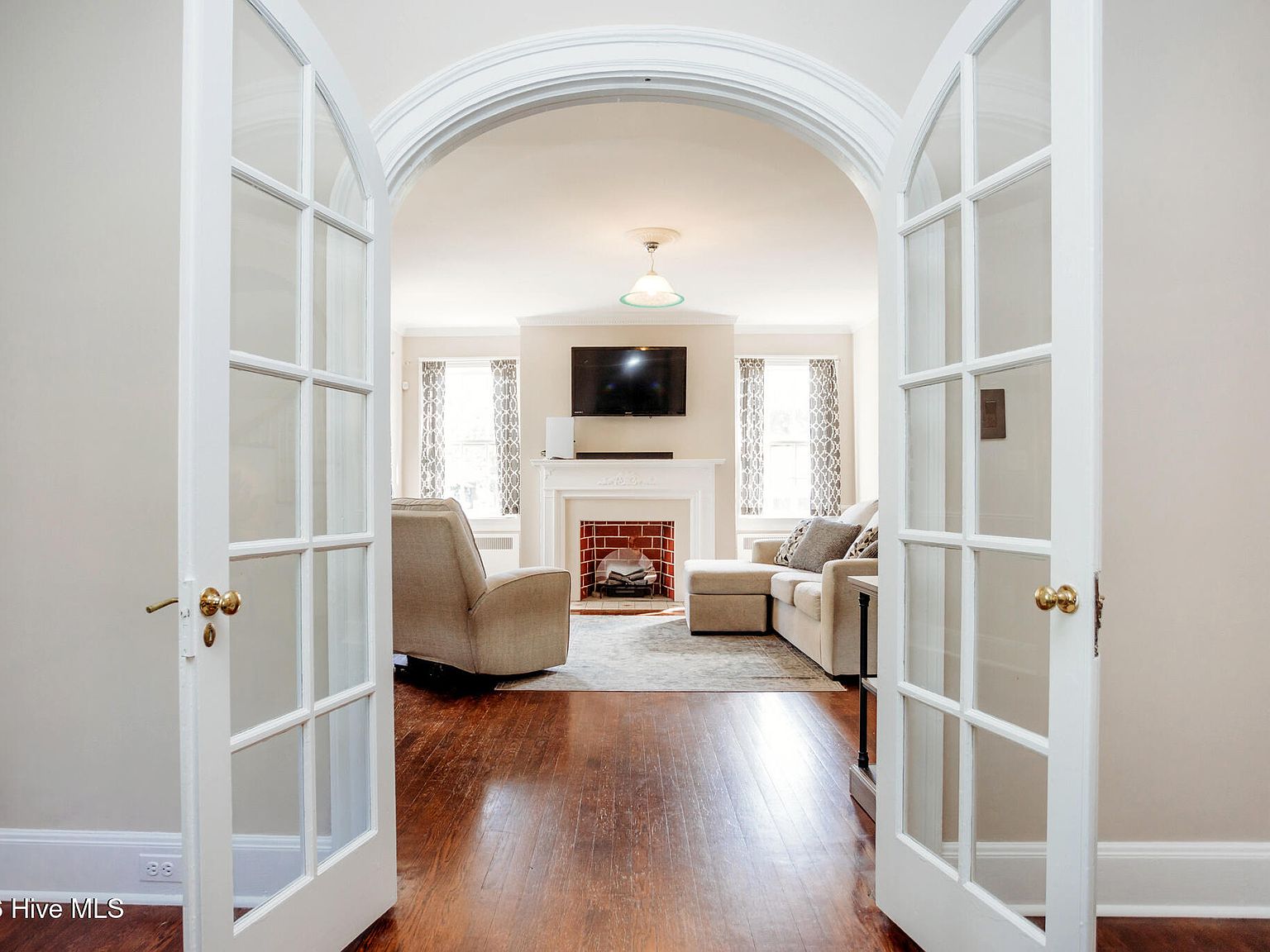 302 Tarboro Street NE