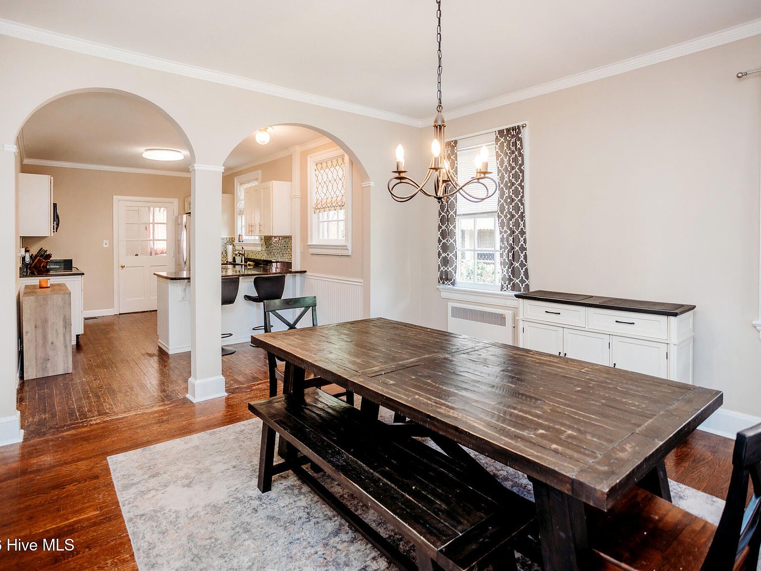 302 Tarboro Street NE