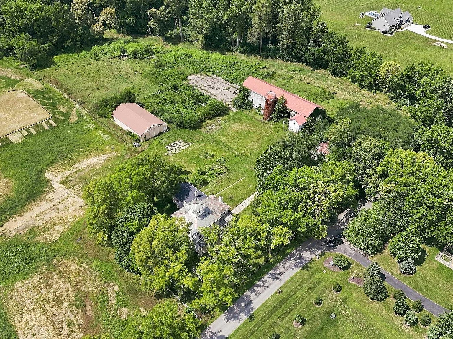 17935 West Rd, Huntertown, IN 46748