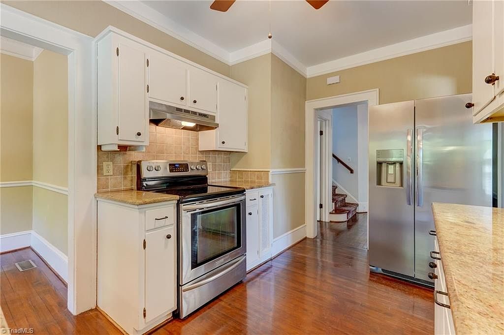 618 Parkway Blvd, Reidsville, NC 27320
