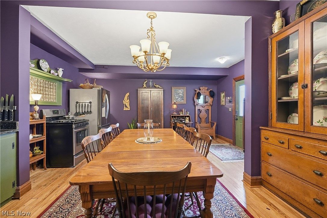 108 W Main St, South Amherst, OH 44001