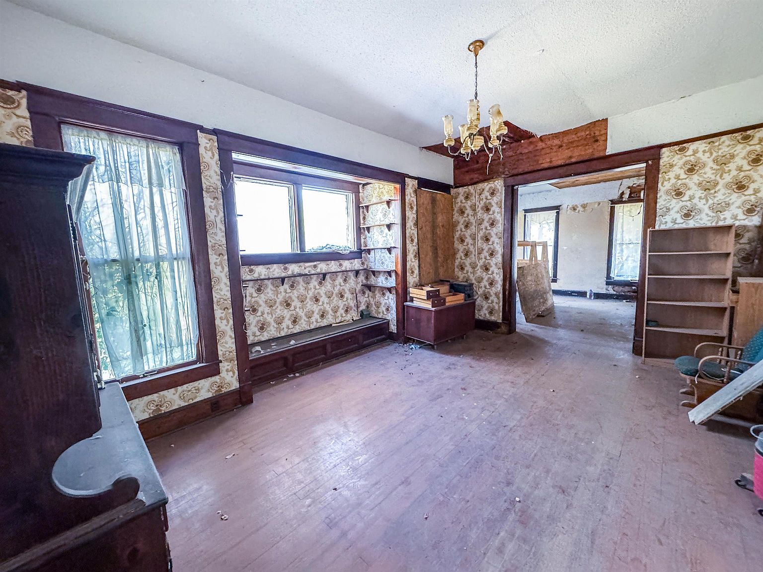 775 N Lake St, Waskom, TX 75692