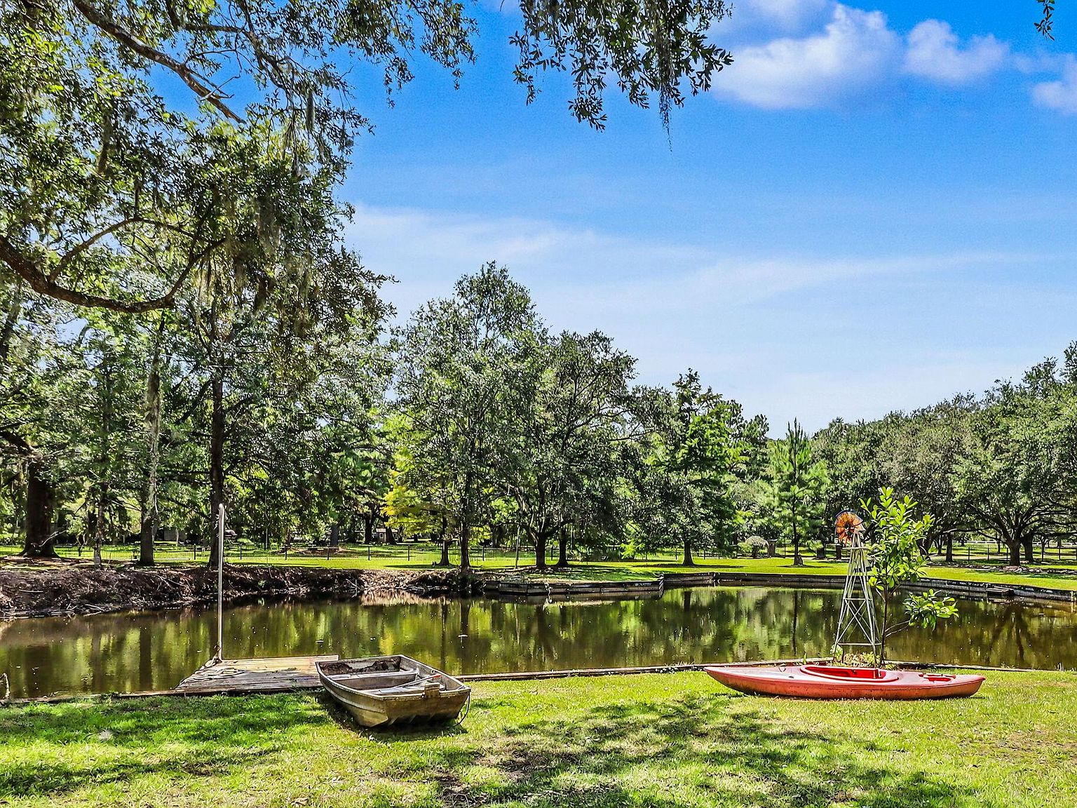 6302 Highway 165, Ravenel, SC 29470