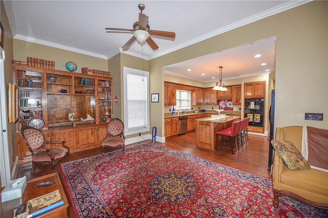 507 N Main St, Abbeville, SC 29620