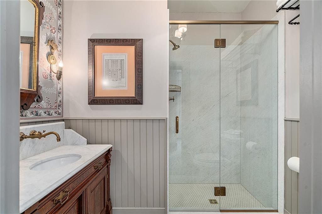 20400 280th Trl, Malta Bend, MO 65339