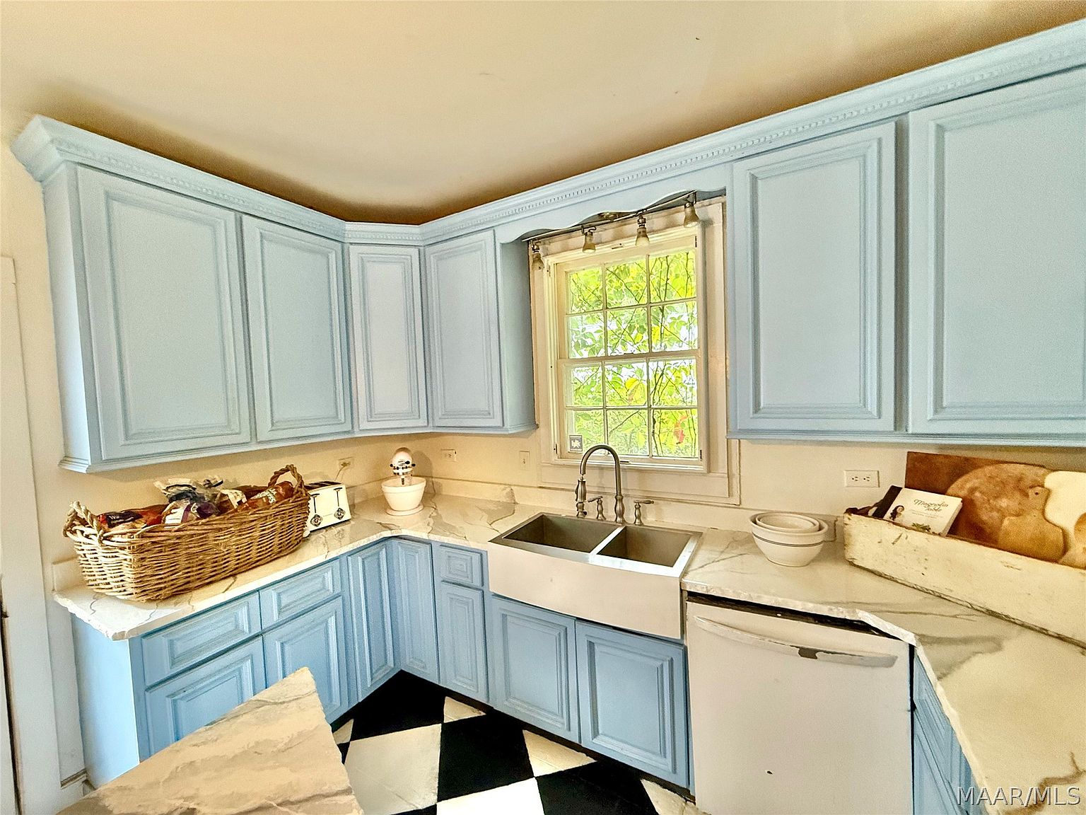 019-801-washington-st-marion-al-36756